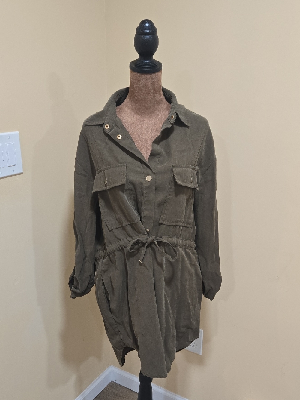 Zara Olive Green Top!